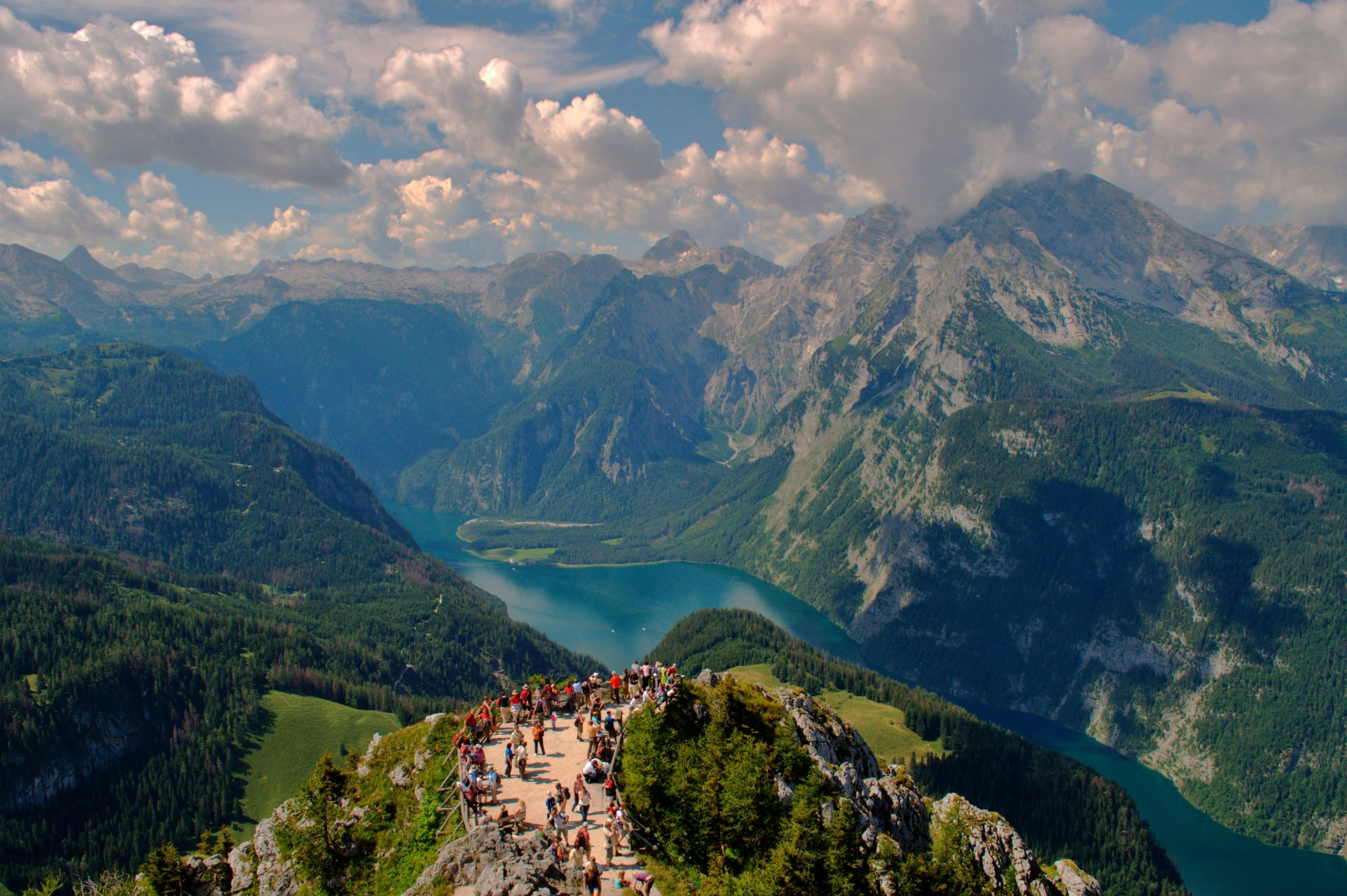 Earn High School Academic Credit While Traveling Abroad