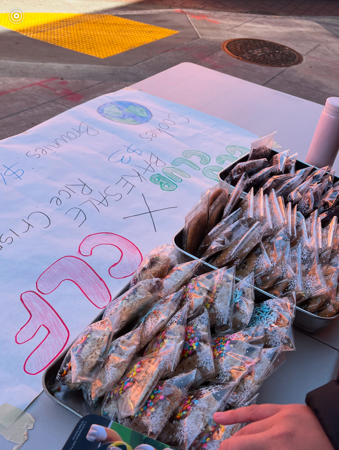 Alan Chen - San Francisco High School Teen Fundraises $500 for local donation center - Image 3