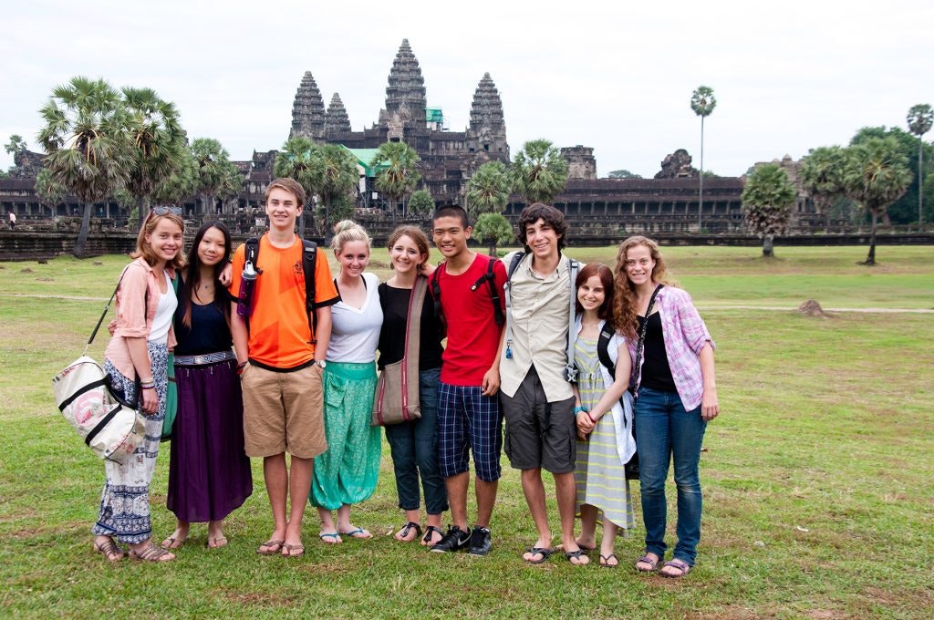 Rustic Pathways students in Cambodia