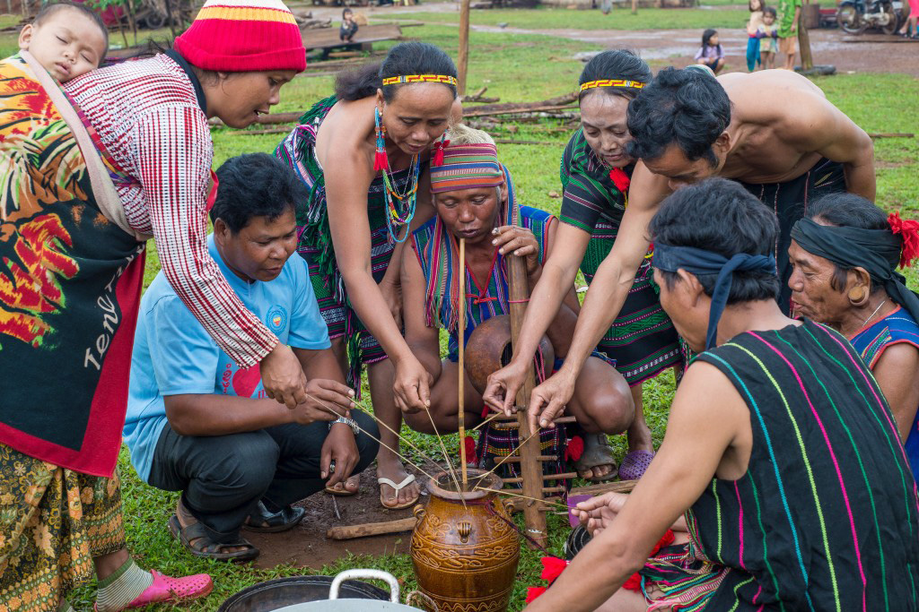 School Trip to Cambodia: History, Culture, and Community Service