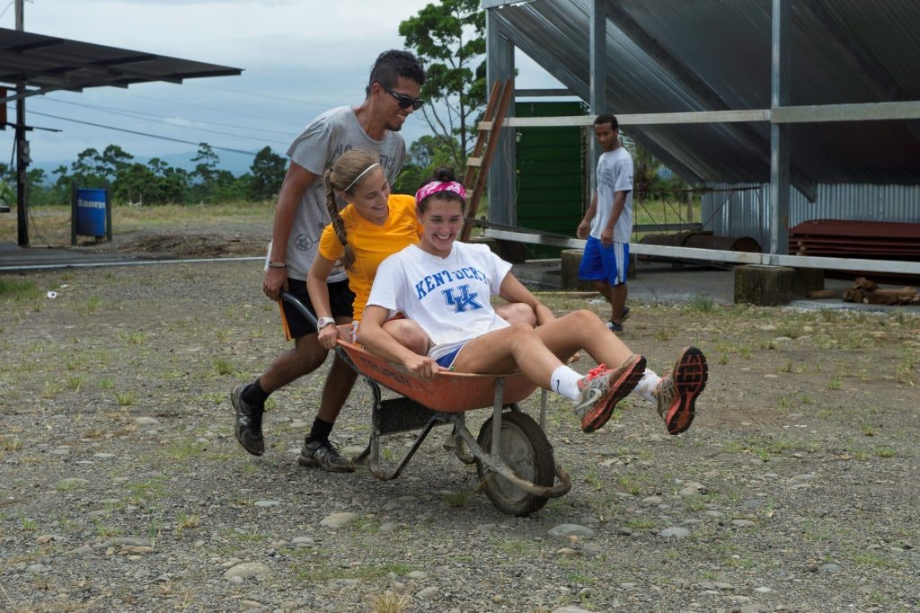 Dominican Republic service projects