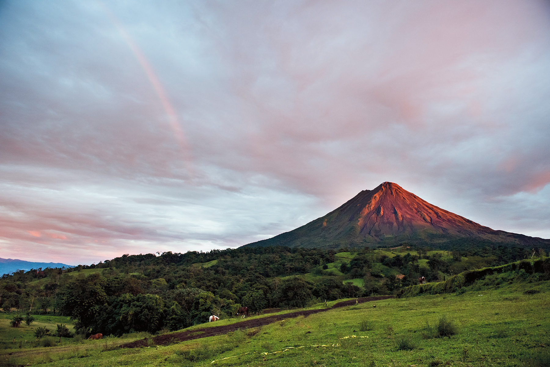 Student Certifications & Community Service Hours | Rustic Pathways