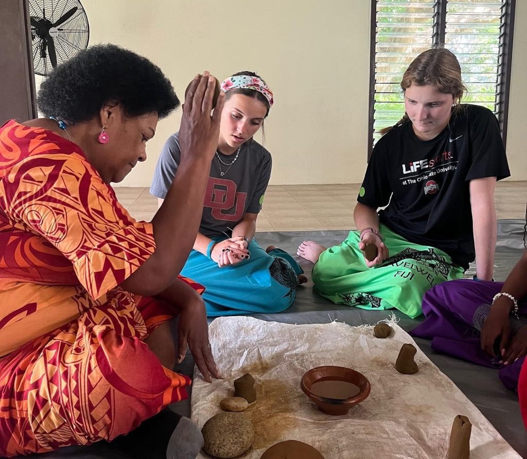 Rustic Pathways students learn how to make pottery while in Fiji.