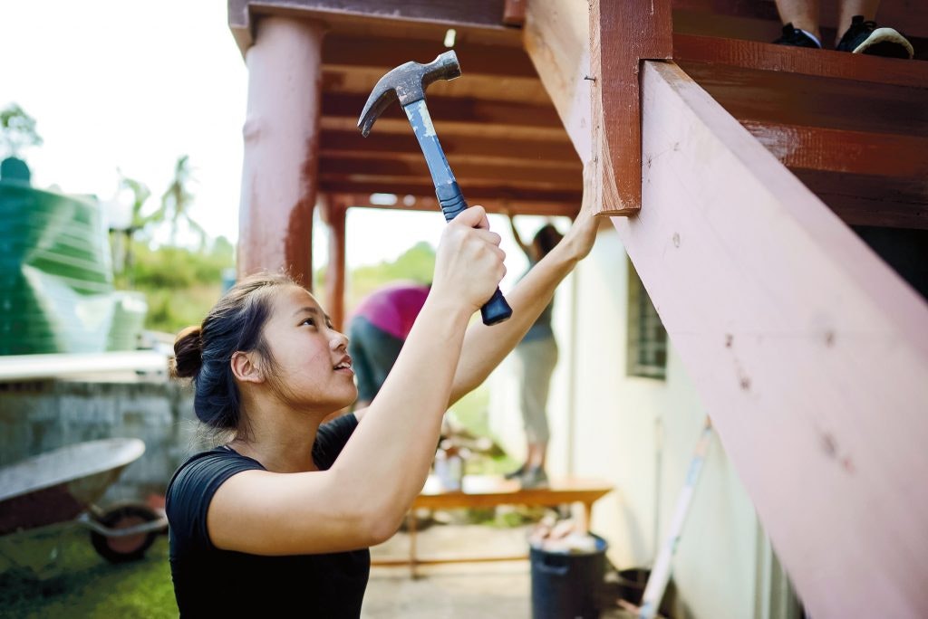 Rustic Pathways students volunteering near Fiji beaches on service travel program