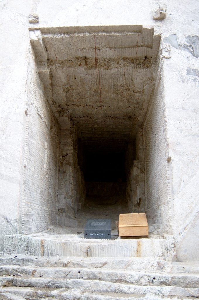 The unfinished hall of records behind Abraham Lincoln's head, just as Gutzon Borglum left it.
