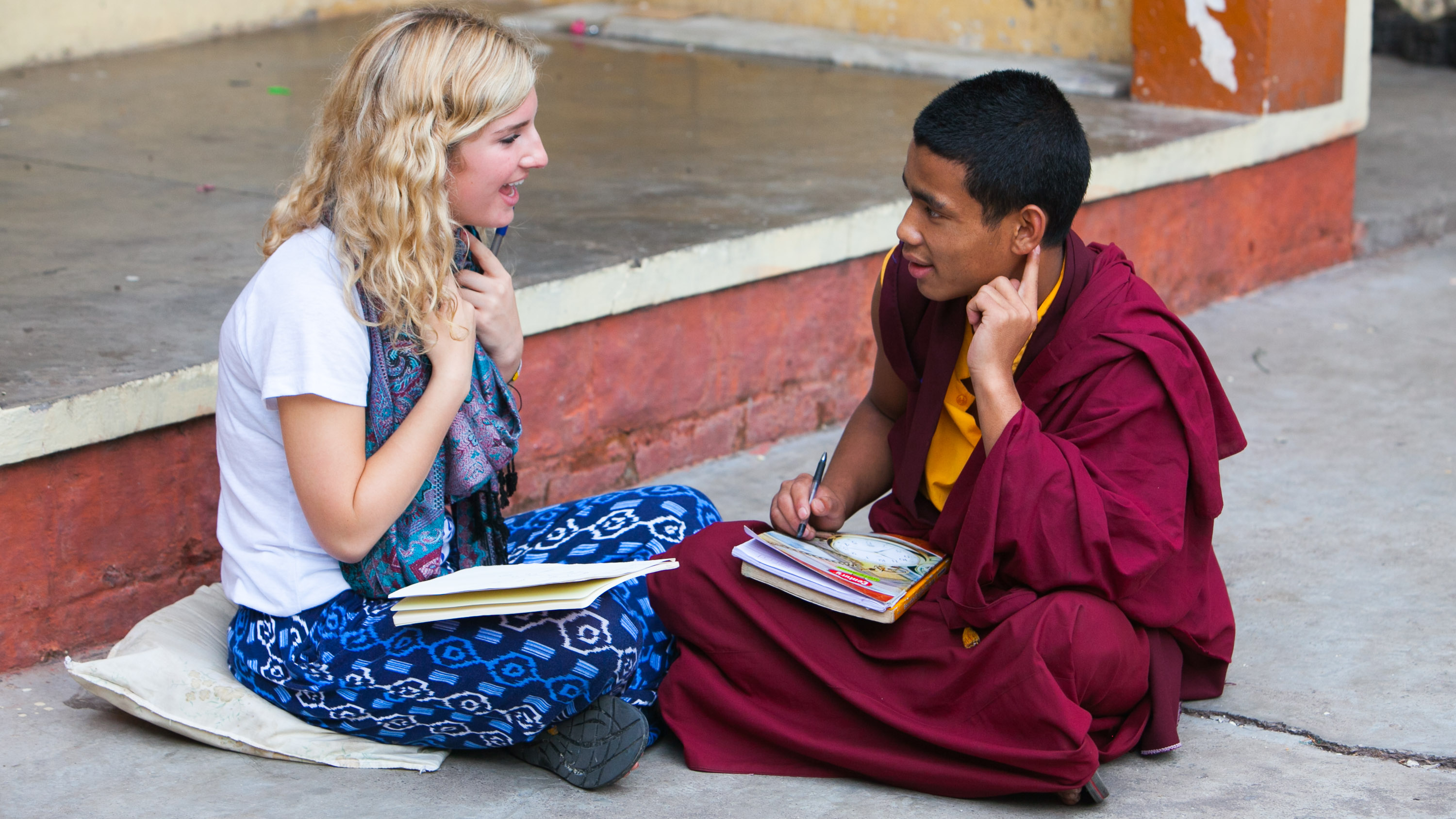 French Flag Icon for Fun Facts About Language Table of Contents header