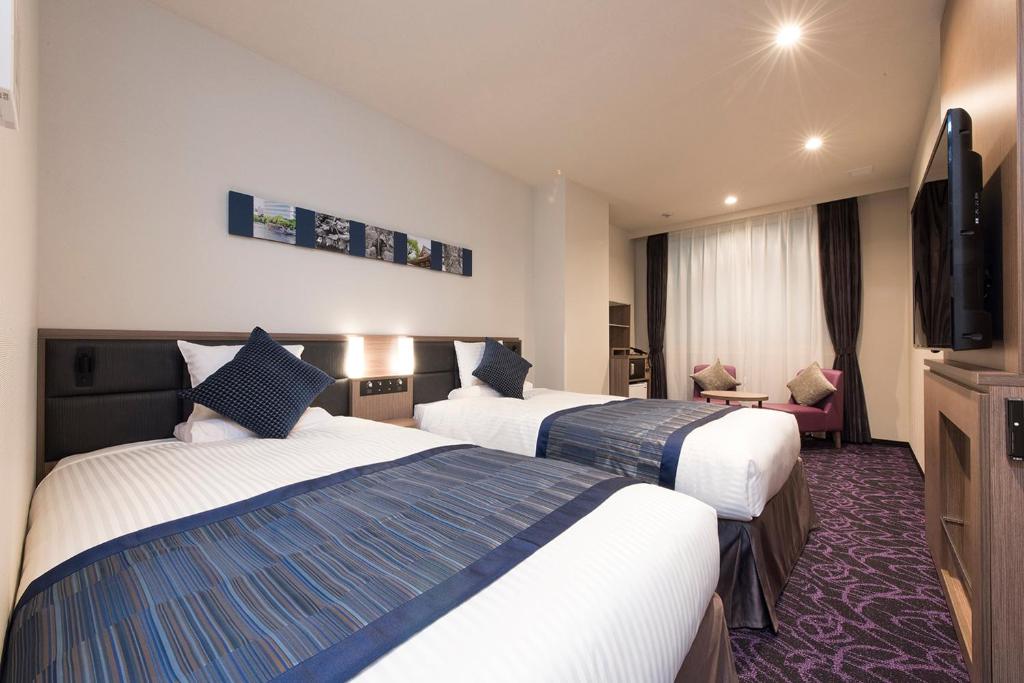 Tokyo Fusion Service Base double room example