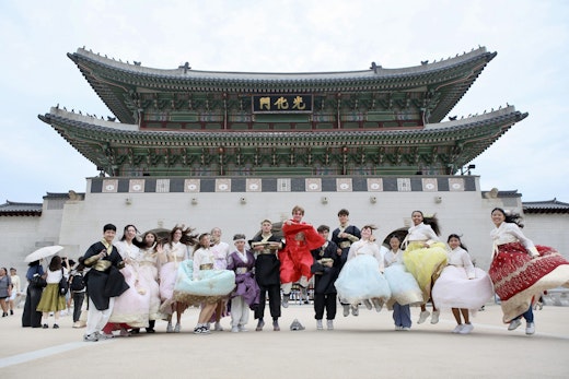Students in Seoul on a Japan and Korea trip for teens