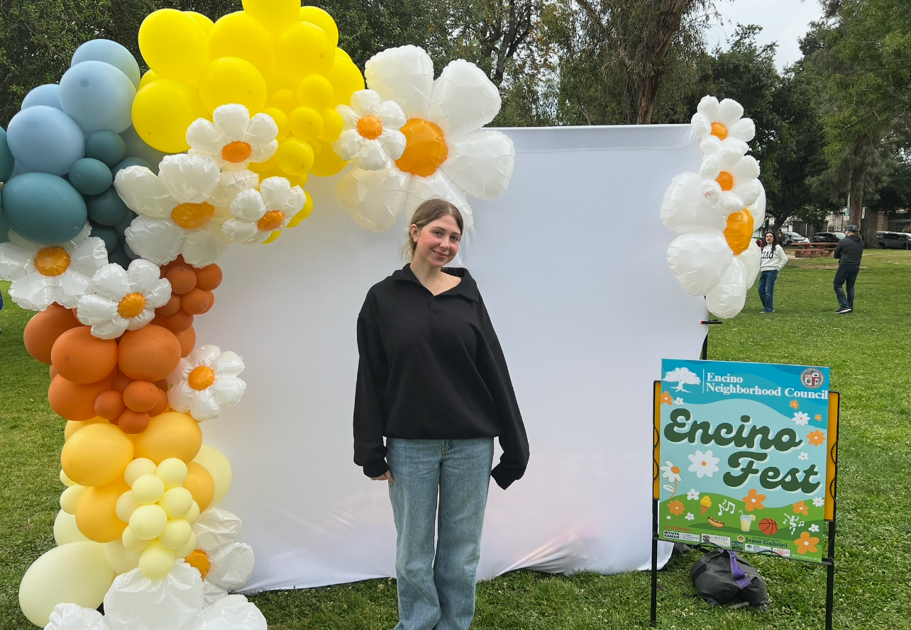 Tess Guralnick - Things You Throw Away Could Feed A Family - Image 1