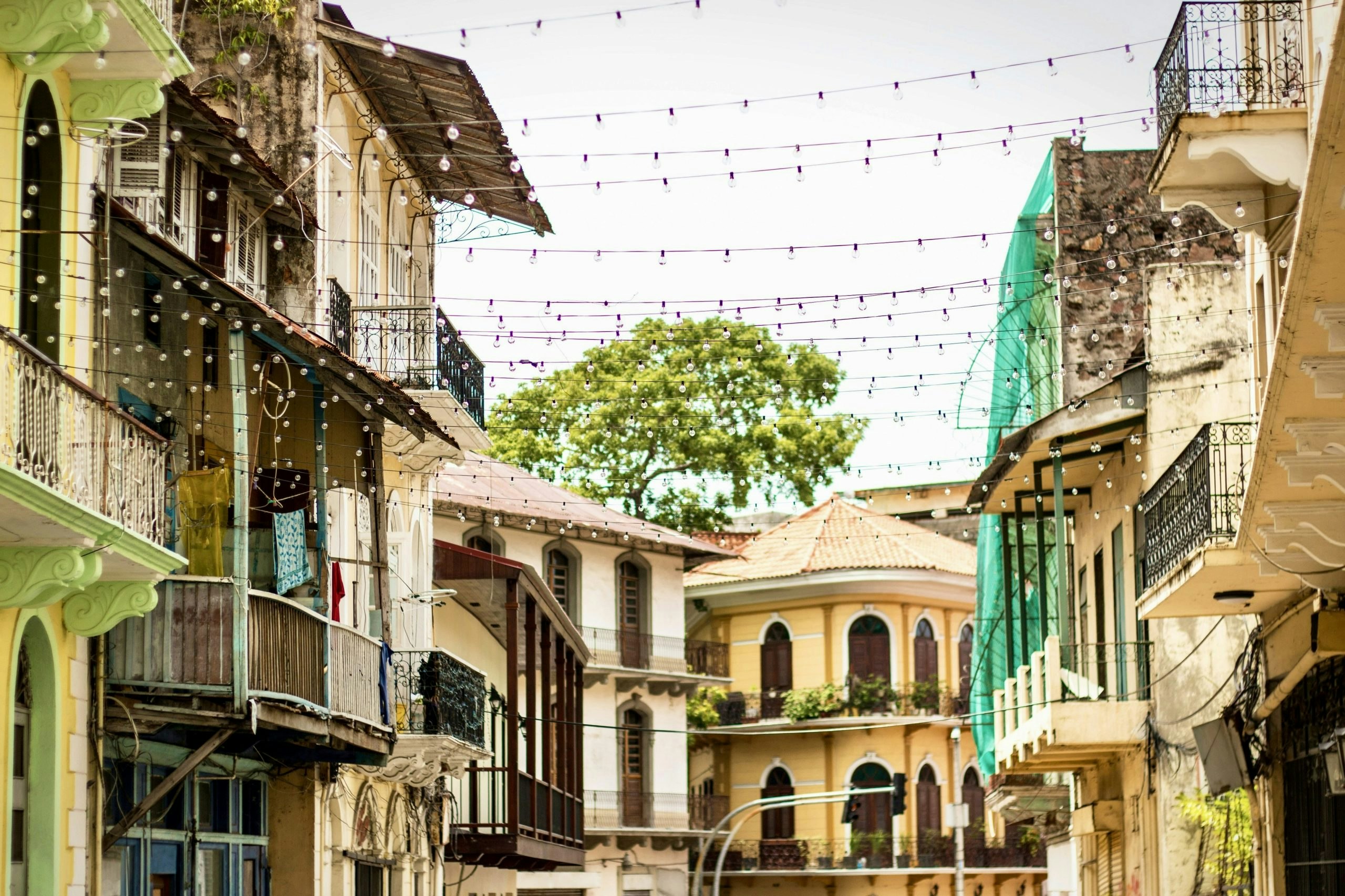 Panama Cultures and Tropical Paradise