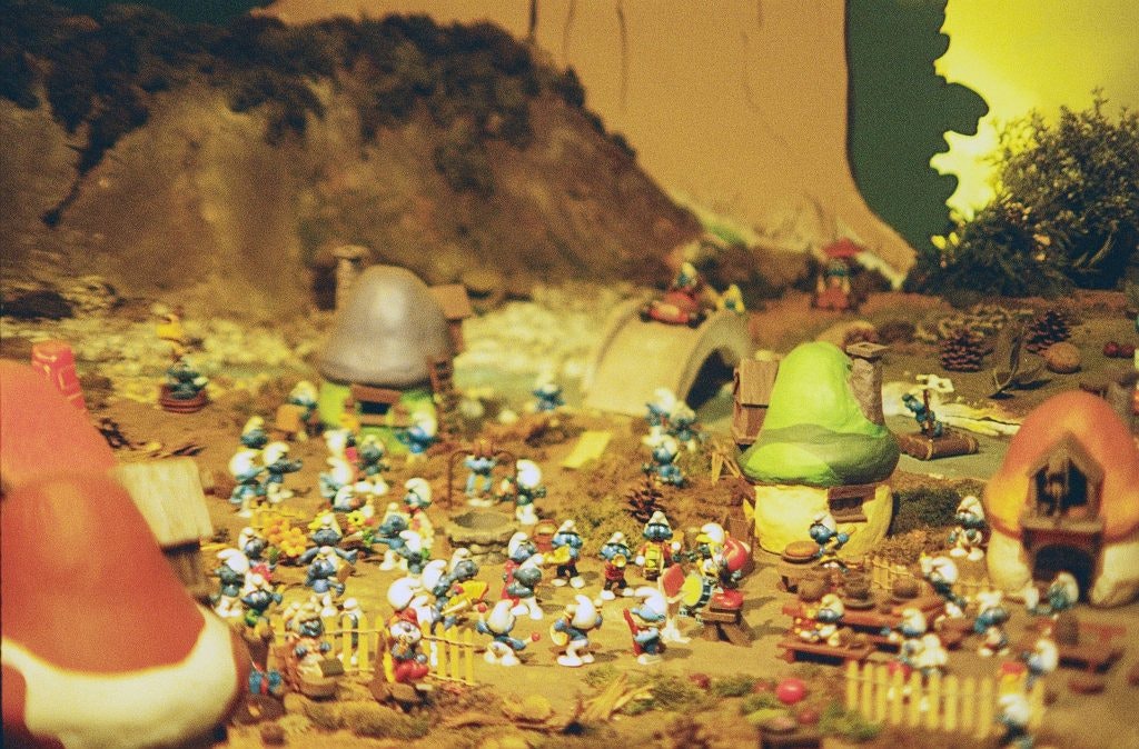 Museo de figuras de comic, Rue du Marché aux Herbes, Brussels, Belgium. Photo of Smurf figures in the museum