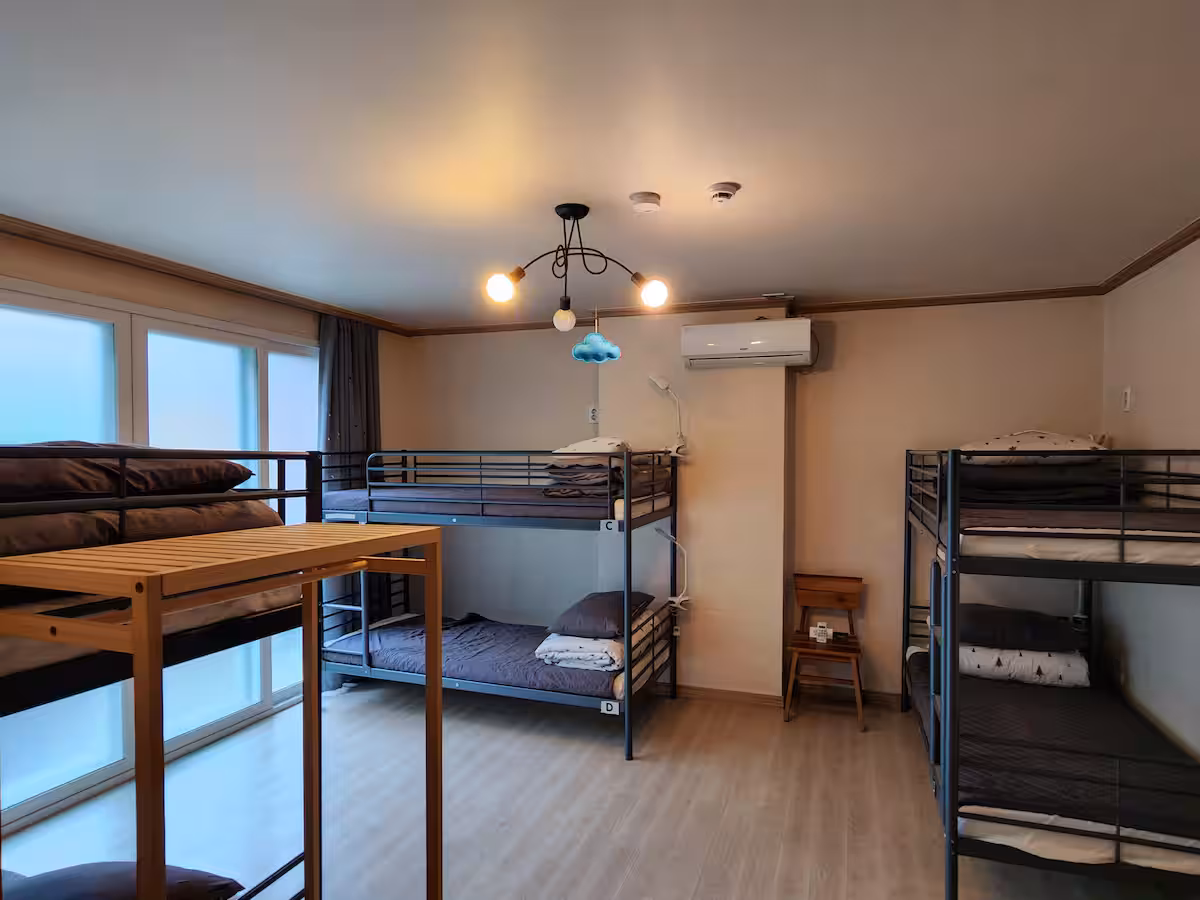 Student bedroom at the program guesthouse in Seoul